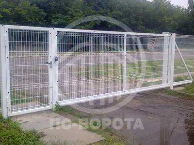 Ворота откатные с 3д сеткой и калиткой